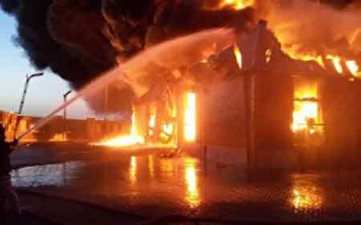 آتش سوزی در انبار سیلندر گاز مایع در قم آتش سوزی در انبار سیلندر گاز مایع در قم